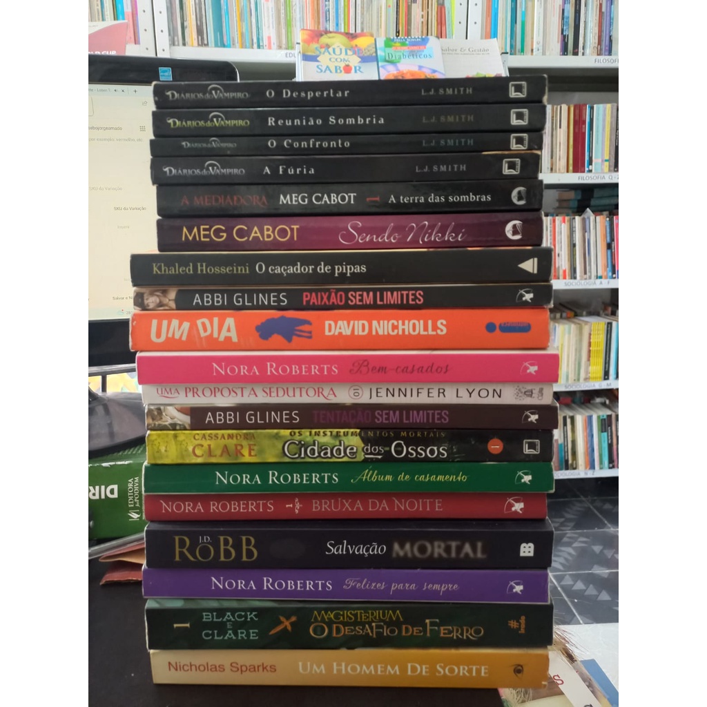 LIVROS EM PROMOÇÃO - R$ 10,00 CADA UM | Shopee Brasil