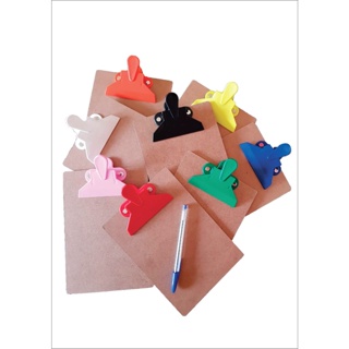 25 Mini Pranchetas Mdf 148x210mm Com Porta Caneta em Oferta na Shopee