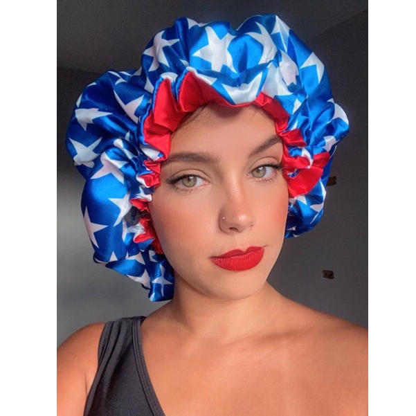 Touca de Cetim Estampado Dupla Face com regulador com Xuxinha Variada em Oferta na Shopee