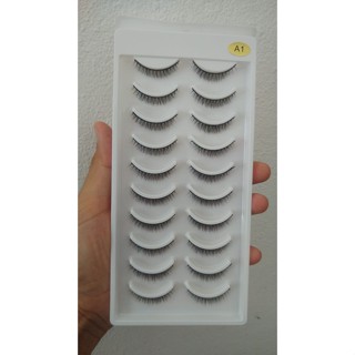 Cartela de Cílios Postiços A1 com 10 pares de cílios postiços (cerdas curtas)