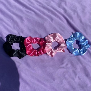 Scrunchie De Cetim Anti-Frizz | Xuxinha | Pompom | Rabicó | Prendedor De Cabelo