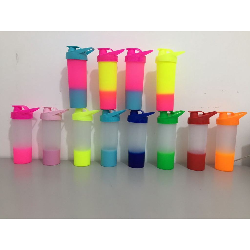 10 Garrafas Squeeze Acqua 475 Ml Degradê Sem Personalização em Oferta na Shopee