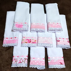Toalhinha para Bebê de Ombro com Laise 5 unidades Passeio Modelo LUXO 100% Algodão Estampadas