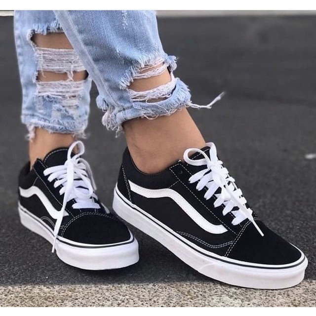 vans old skool on feet womens