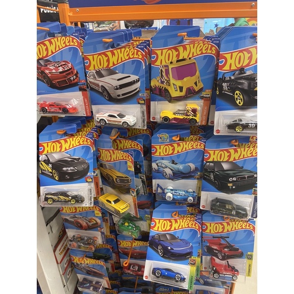 Hot Wheels Carrinhos Raros Vários Modelos A Escolha 1:64 Mat - Escorrega o  Preço