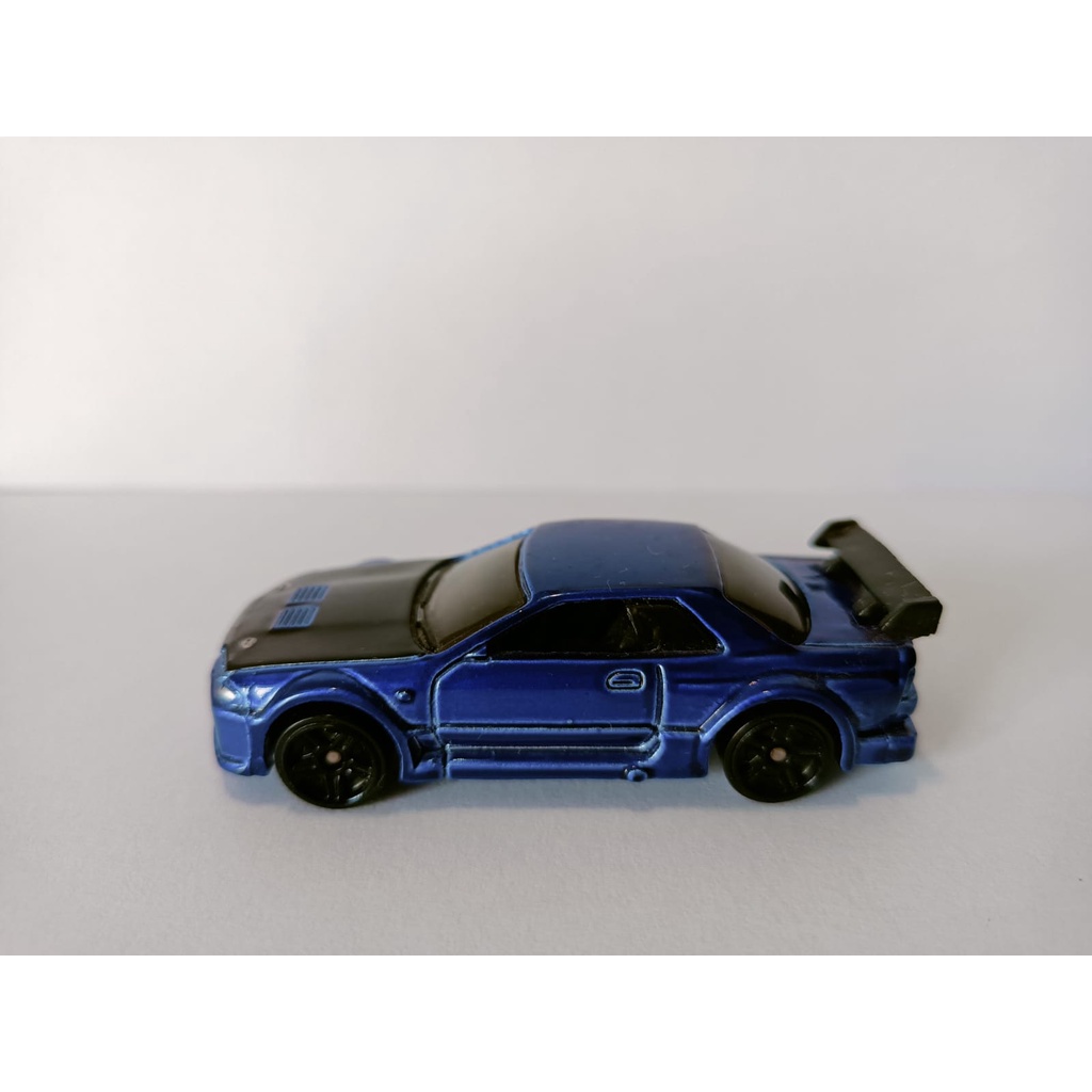 Hot Wheels Nissan Skyline GT-R R32 Azul - Corre Que Ta Baratinho