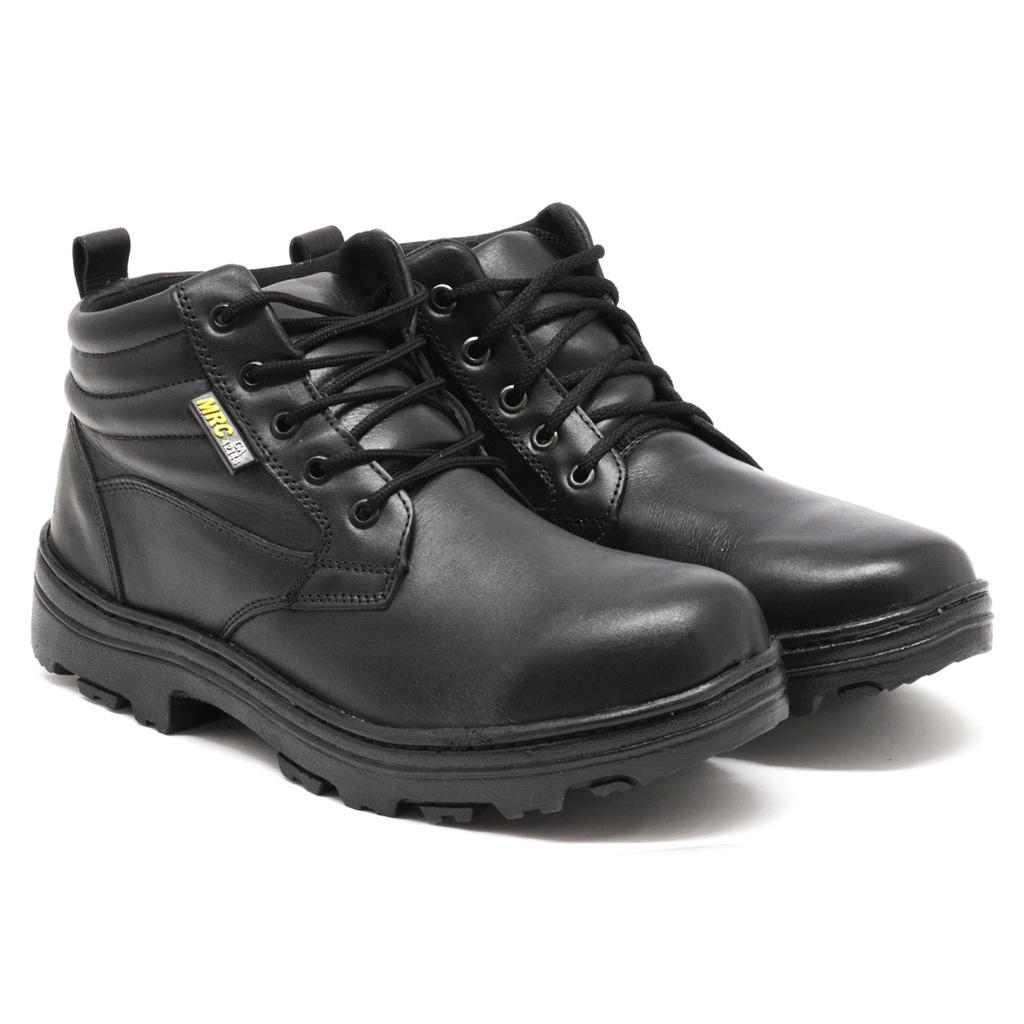 Bota de Segurança de Amarrar com CA de Couro Solado de Borracha e Bico PVC