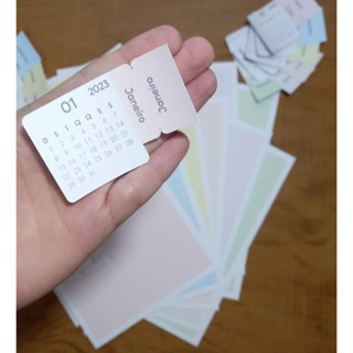 Abas adesivas com calendário (sem divisórias) 2024