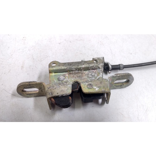 Fechadura Porta Malas C/ Cabo Mondeo