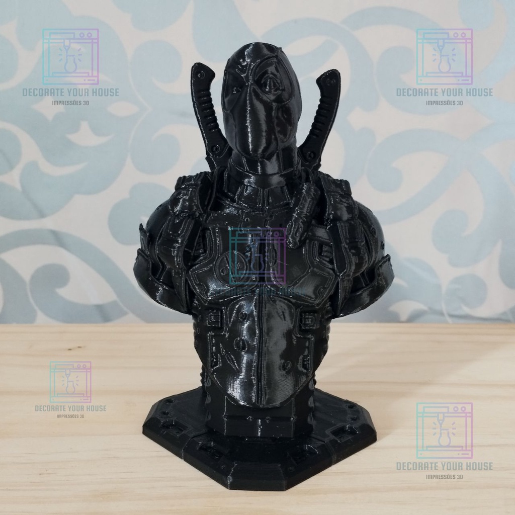 "Busto Deadpool: A Personalidade Cômica em Formato de Arte 15 cm