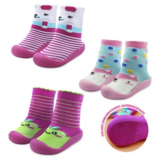 Kit 3 Pares Meia com Sola Bebê Estampa Sortida Cano Longo Emborrachada BB&Kids Personagens para Meninos e Meninas