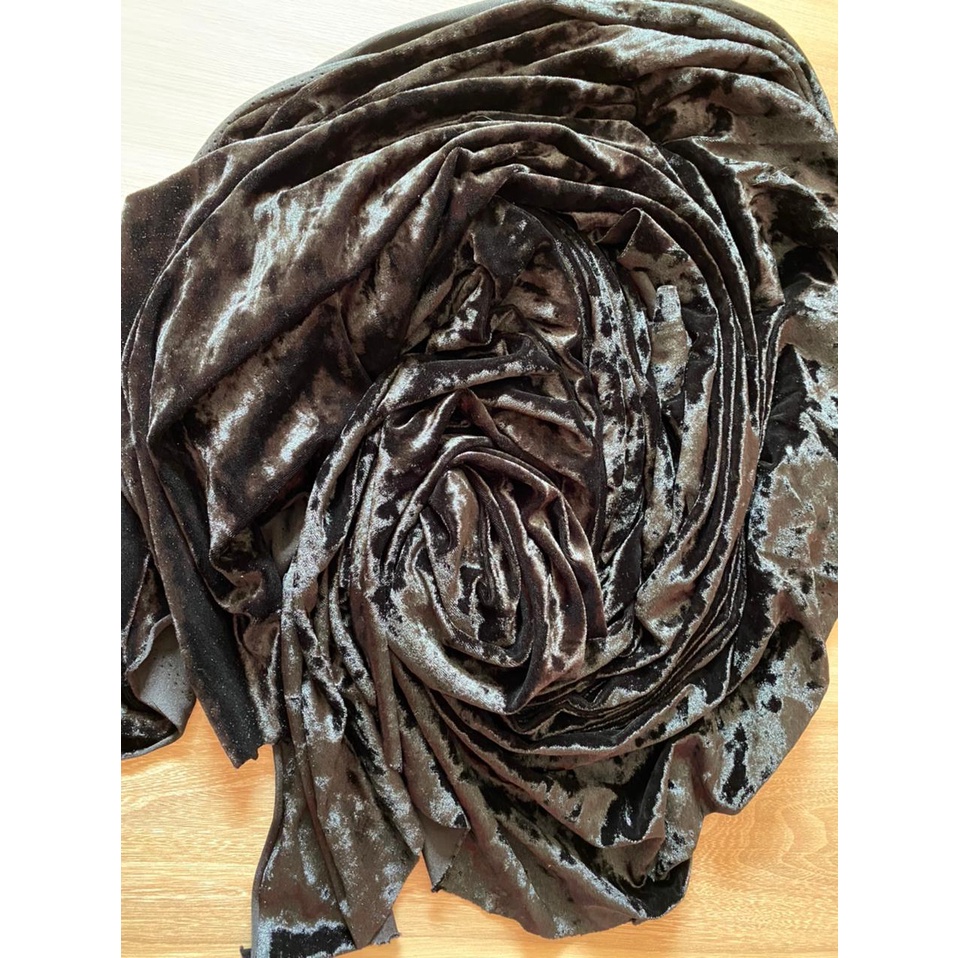 Tecido Veludo Molhado  Preto de Alta Qualidade 1,50x1,00