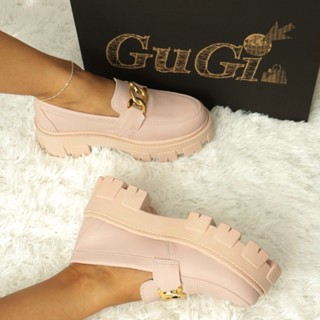 Mocassim Blogueira Feminino Tratorado Com Solado Alto Leve Sapato Plataforma Com Metal Dourado