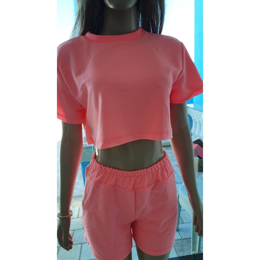 CONJUNTO SHORTS +BLUSINHA CROPPED LINDO CORES NOCAS E VIVAS CARNAVAL FESTAS CLUBE PISCINA MODA TENDENCIA.