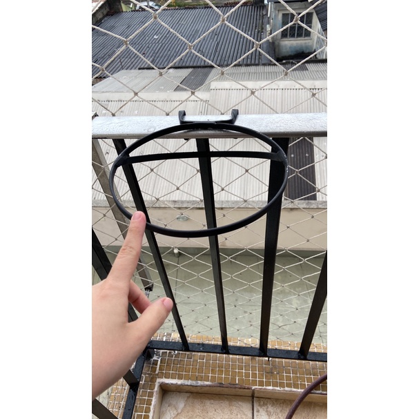 Floreira de Vaso P/ pendurar em Grades Pallets Sacadas e Treliças em Oferta na Shopee