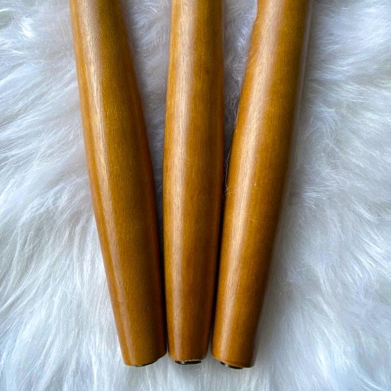 Kit 4 Pés 30 cm Cor Castanho Para Poltronas e Puffs