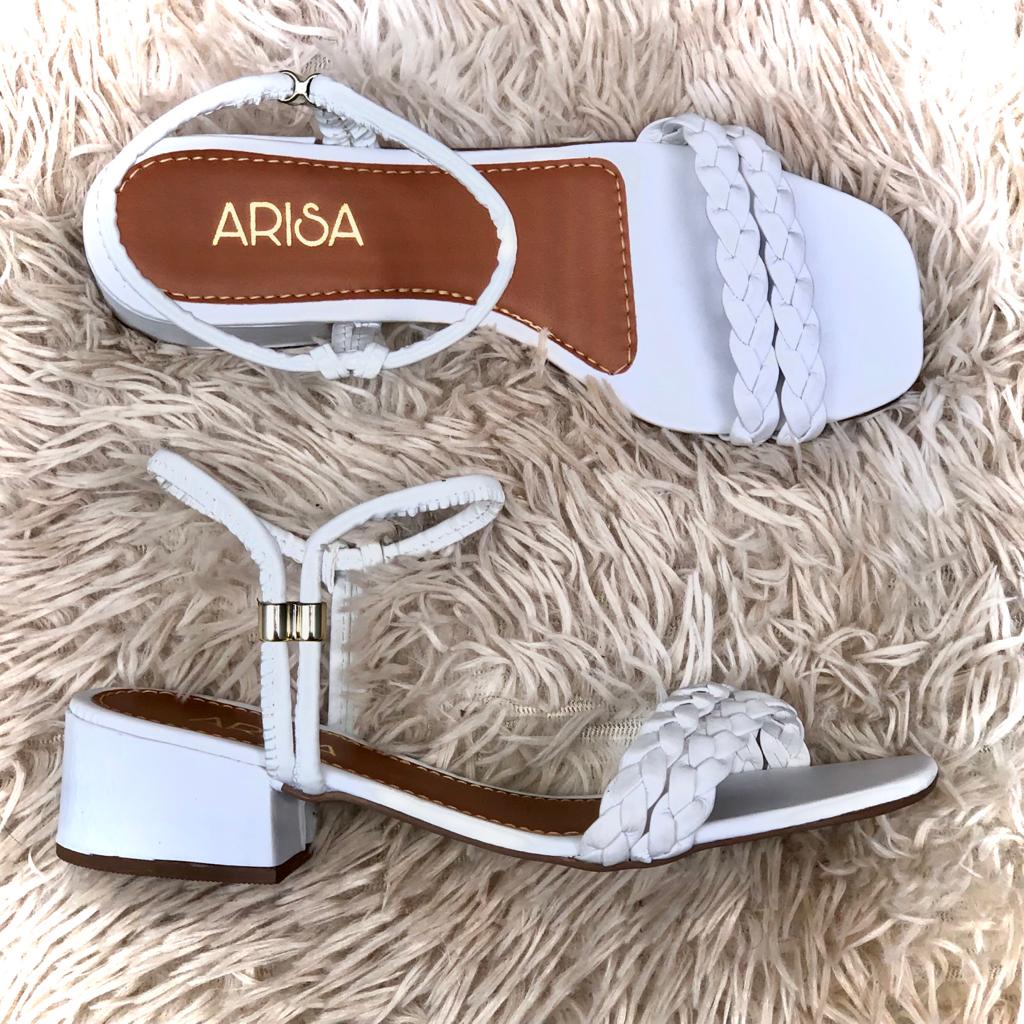 Sandália De Salto Arisa Confortável Elegante Dia-a-dia Estilosa Moderna Casual