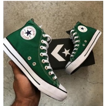 Tênis All Star Chuck Taylor Unissex Preto Cano Alto em Promoção na  Americanas