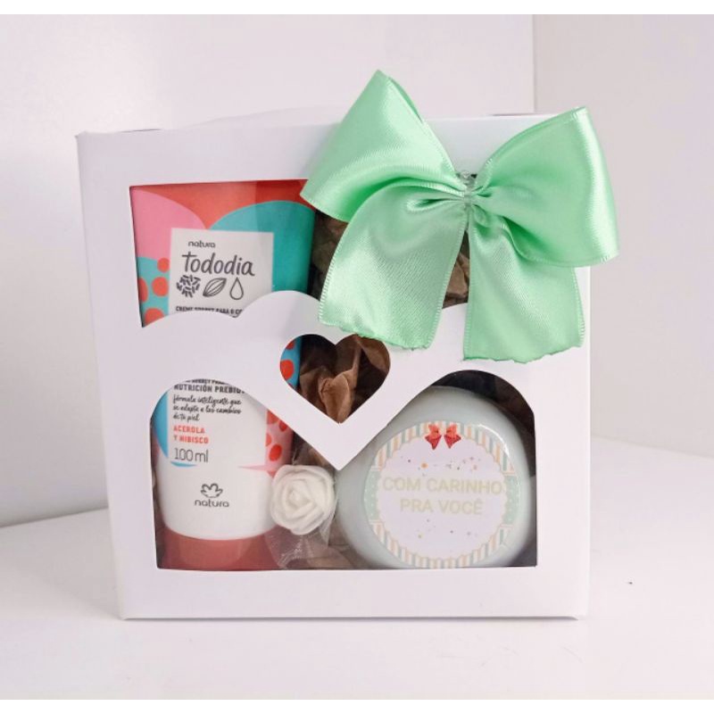 Caixa Visor de coração 15x15x4 10 unds