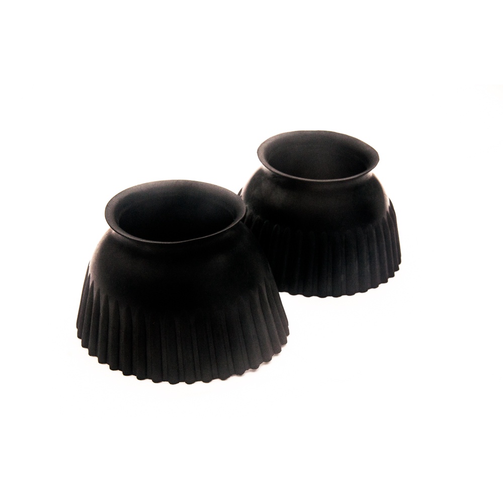 01 Par de Cloche Protetor Para Casco De Cavalo de Borracha na cor Preto.