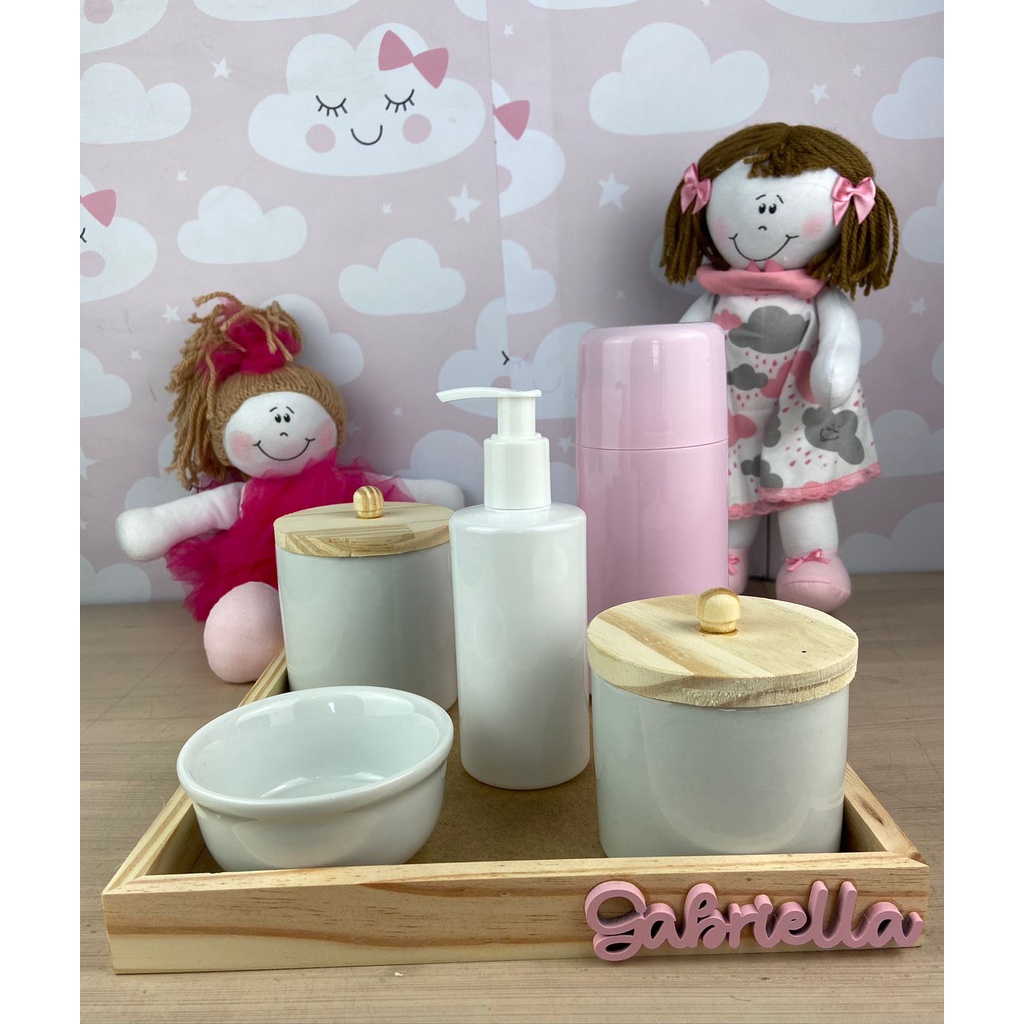 Kit Higiene Bebê Porcelana Pinus Garrafa Nome Personalizado Menina