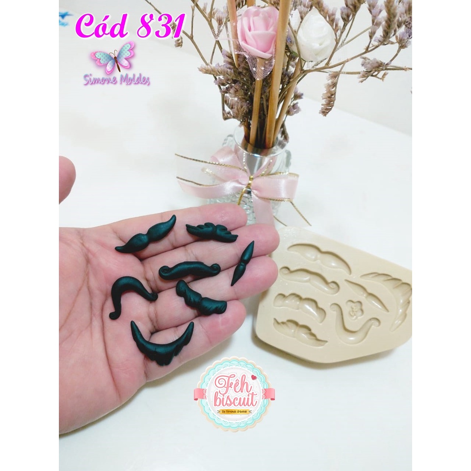 Molde de Silicone - Bigodinhos da Feh - Cód 831