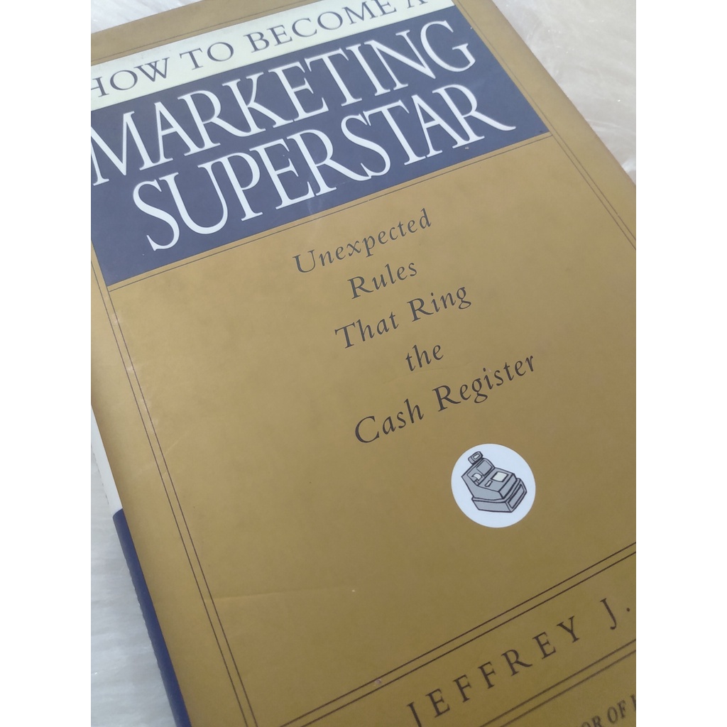 Livro em inglês How To Become a Marketing Superstar By Jeffrey J Fox -  Capa dura