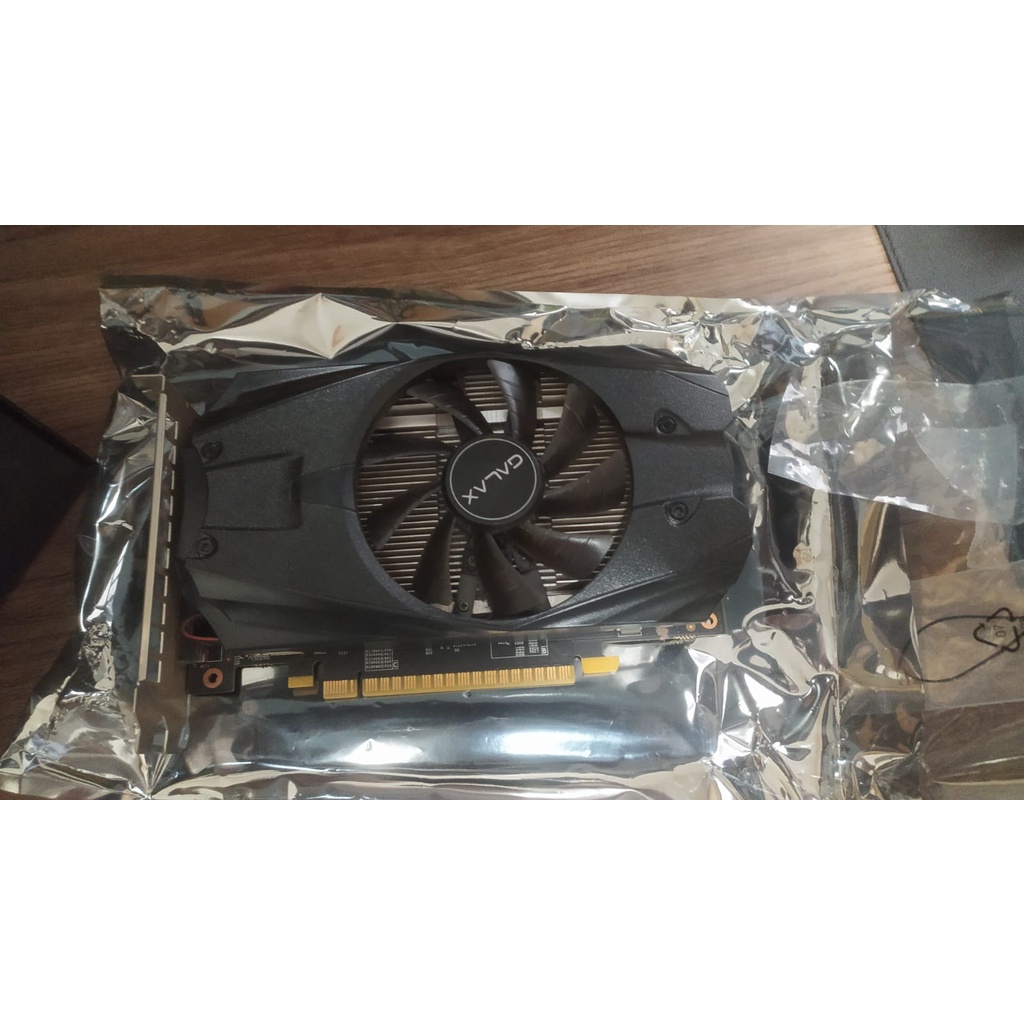 Placa De V Deo Nvidia Galax Geforce Gtx Ti Usada Escorrega O Pre O