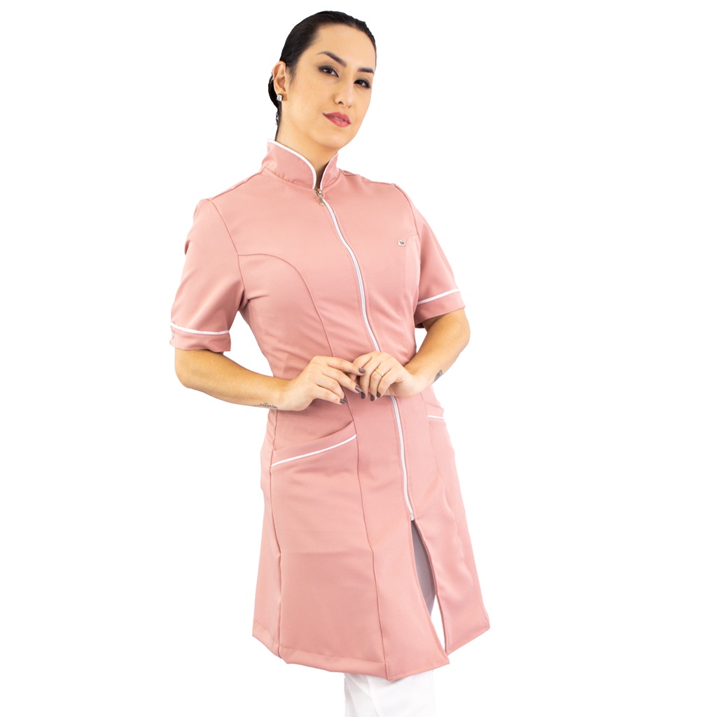 Jaleco Feminino Gola Padre Manga Curta Nude Rose Gold Rosa Queimado Esteticista Salão de Beleza Consultório Dentista Profissional