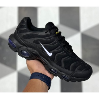 nike air max plus tn black and white