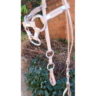 CABEÇADA DE COURO PARA CAVALO 3 ARGOLAS VARIAS CORES PREÇO DE FABRICA em Oferta na Shopee