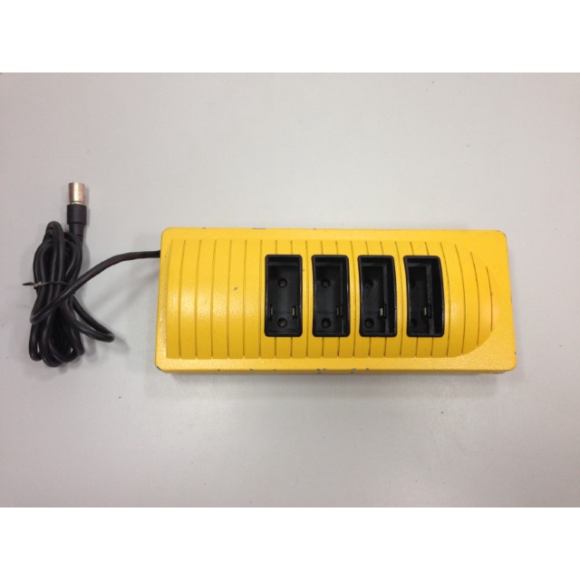 Trimble Navigation Carregador Bateria 4 Compartimentos Gps ok