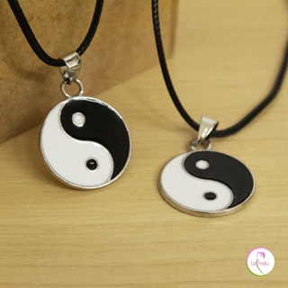 Colar Unissex Yin Yang Símbolo Chines Preto e Branco - Cordão Preto com Fecho em Oferta na Shopee