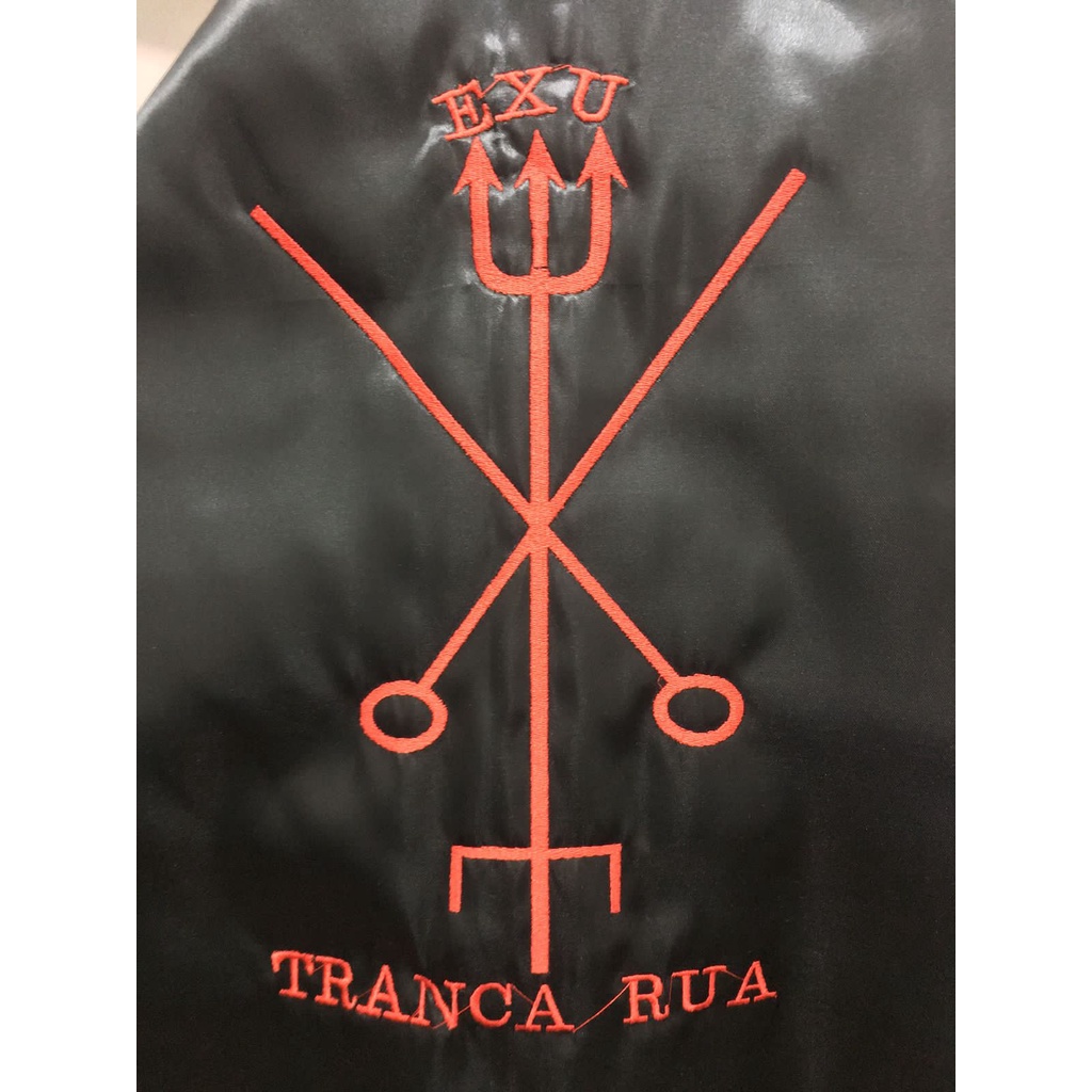 CAPA EXU TRANCA RUA BORDADA VARIAS CORES UMBANDA E CANDOMBLÉ