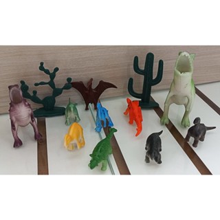 KIT DE DINOSSAUROS - PEQUENO - HM TOYS