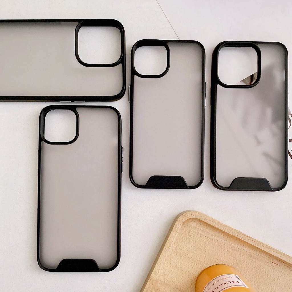 Capinha Acrilico Transparente Anti Impacto Olyps/Space (Não Amarela) Para IPhone COR PRETO em Oferta na Shopee