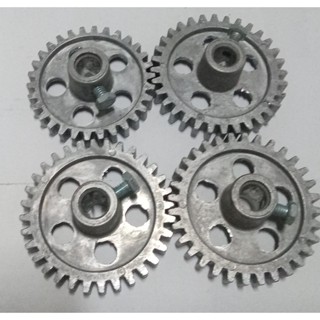 4 Engrenagens para os espetos da frangueira , material alumínio, 30 dentes 76 mm , furoo central 1/2" 12,75 mm, 1 furo rosqueado com parafuso sextavado 10 mm , marca metalúrgica Arkadza.