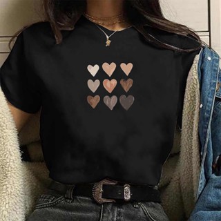 Camiseta Feminina Fila de Coraçoes Blusa estampada preta de algodão