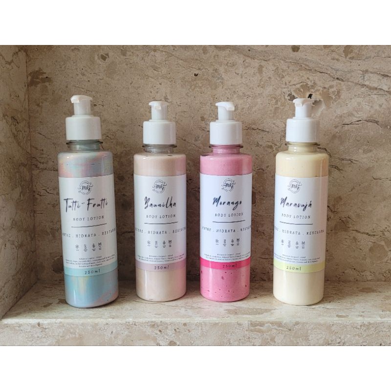 Body Lotion - Hidratante Corporal com Ureia, Óleo de Amêndoa e Extrato de Algas (250ml)