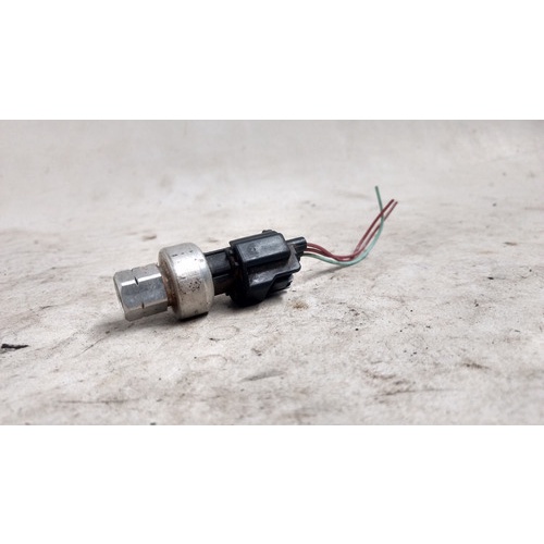 Sensor Pressostato Ar Condicionado Lancer 2012 Com Tomada