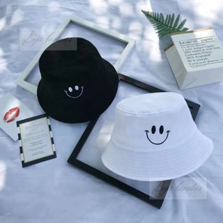 Bone Chapeu Bucket Hat Smile Sorriso Preto /Branco Top