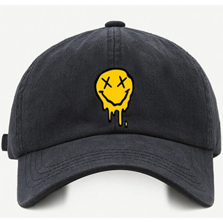 Bone baseball Bege Preto Branco Emoji Logo Derretendo Tamanho único com ajuste de tamanho em Oferta na Shopee
