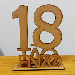 Kit 10 - 20 ou 30 Centro de mesa dezoitão festa 18 anos MDF nome Personalizado MDF-CRU GR2