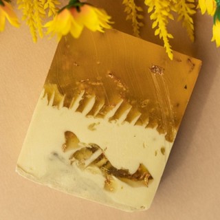 Sabonete Chama Fortuna com ouro em pó e mel em Oferta na Shopee