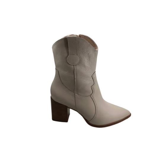Bota Country Gretha Couro Off White Cival Shoes