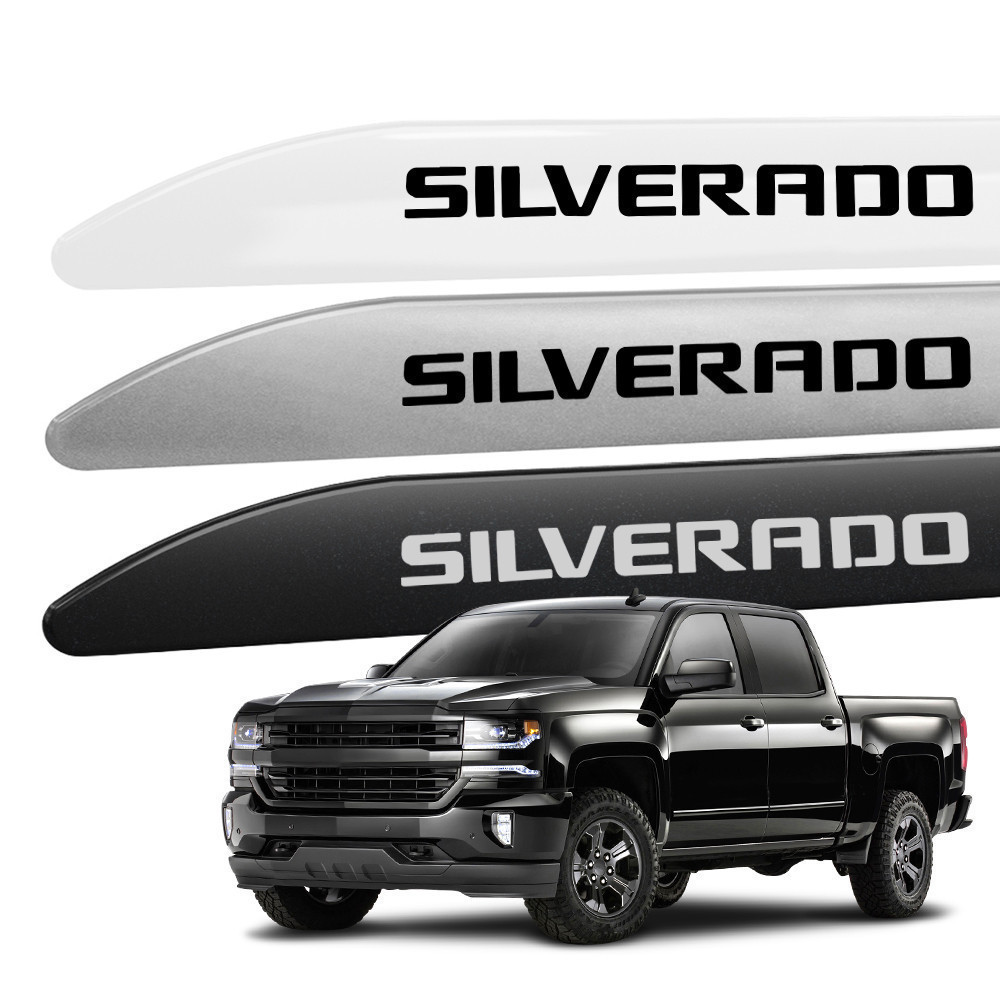 Friso Lateral Facão Para Silverado 2024 Ponta Facão Cor Original e com Grafia em Adesivo - Modelo Universal Compatível