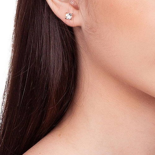 Brinco Rommanel Solitário Pedra Adulto / Infantil 524841 Cor Dourado/branco 524841 em Oferta na Shopee