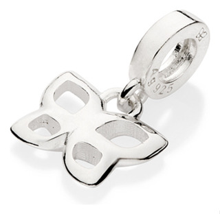 Berloque Com Borboleta Vazada Pendurada.med 840090 840090 em Oferta na Shopee