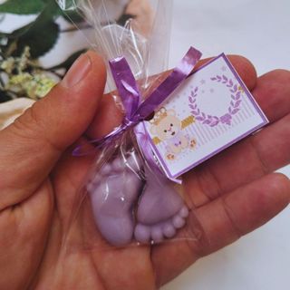 50 Sabonetes Perfumados com Mini Pezinhos para Lembrança de Chá de Fralda Menina 25 pares em Oferta na Shopee