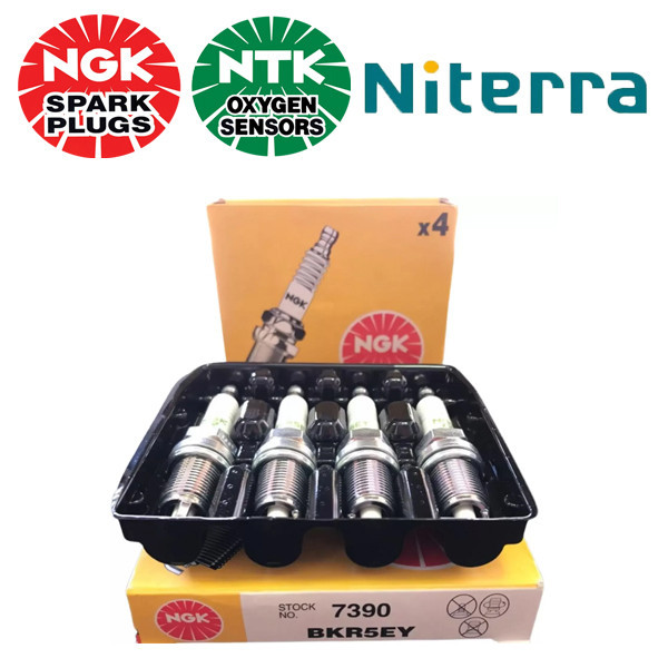 Jogo De Vela De Ignição Gol Logus Parati Saveiro Voyage 1989 A 1996 Ngk Bkr5ey em Oferta na Shopee